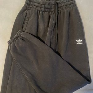 Adidas sweatpants
